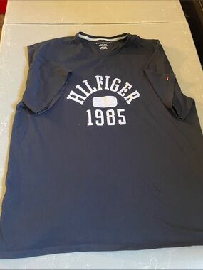 Tommy Hilfiger Navy Blue 'Hilfiger 1985' Graphic Short Sleeve Tee